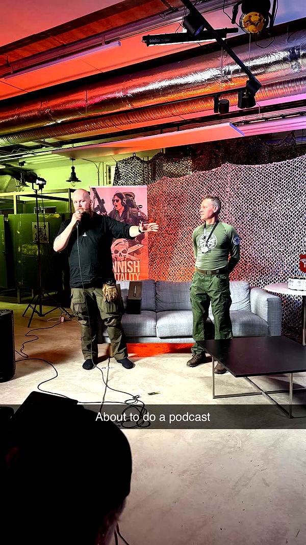 realhaylujan image ~ Altpins