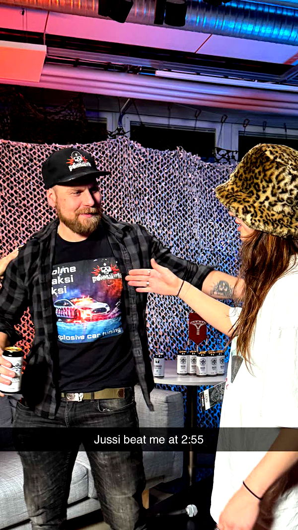 realhaylujan image ~ Altpins