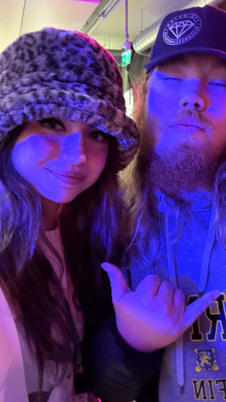 realhaylujan snapchat image archive image