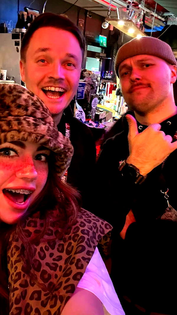 realhaylujan image ~ Altpins