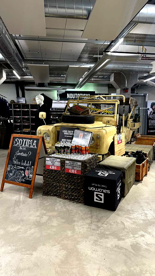 realhaylujan image ~ Altpins