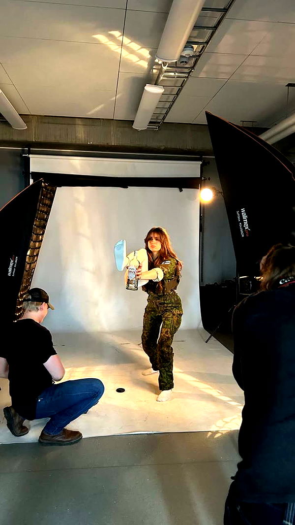 realhaylujan image ~ Altpins