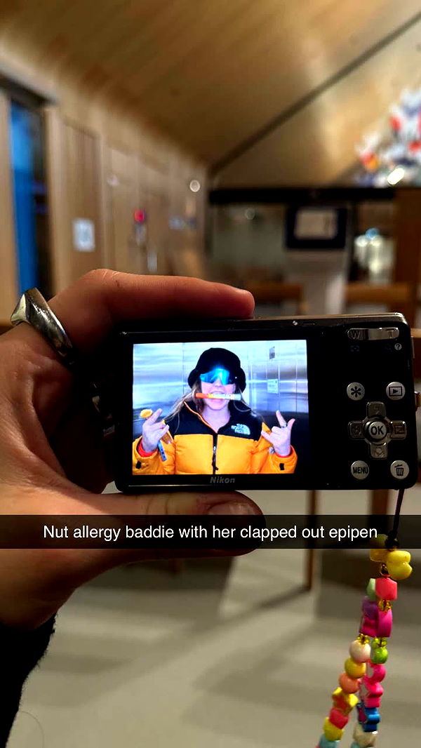 realhaylujan image ~ Altpins