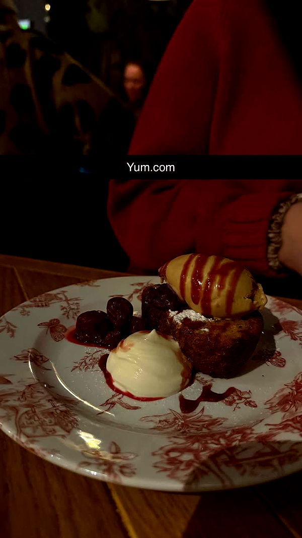 realhaylujan image ~ Altpins