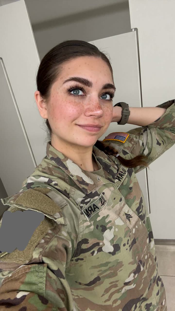 realhaylujan snapchat image archive image