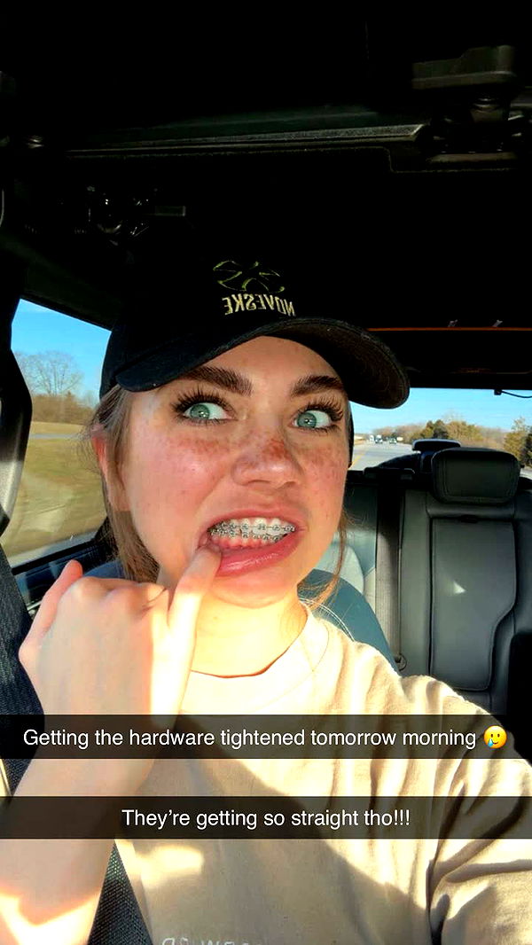 realhaylujan image ~ Altpins