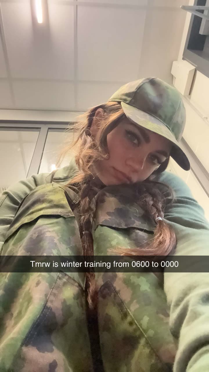 realhaylujan snapchat image archive image