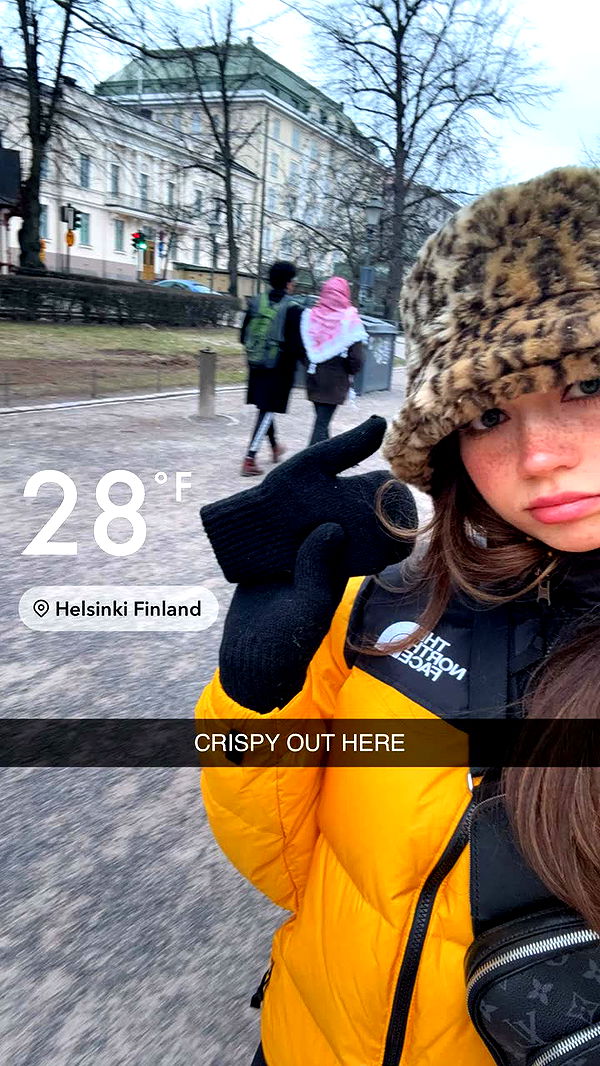 realhaylujan image ~ Altpins