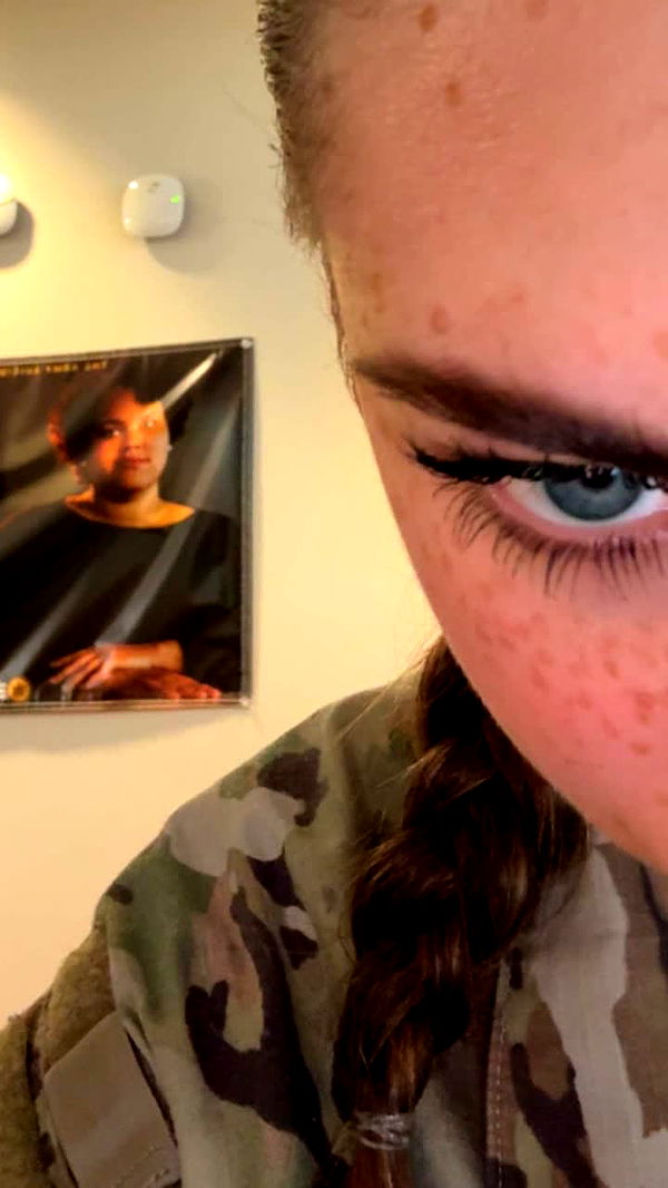 realhaylujan image ~ Altpins