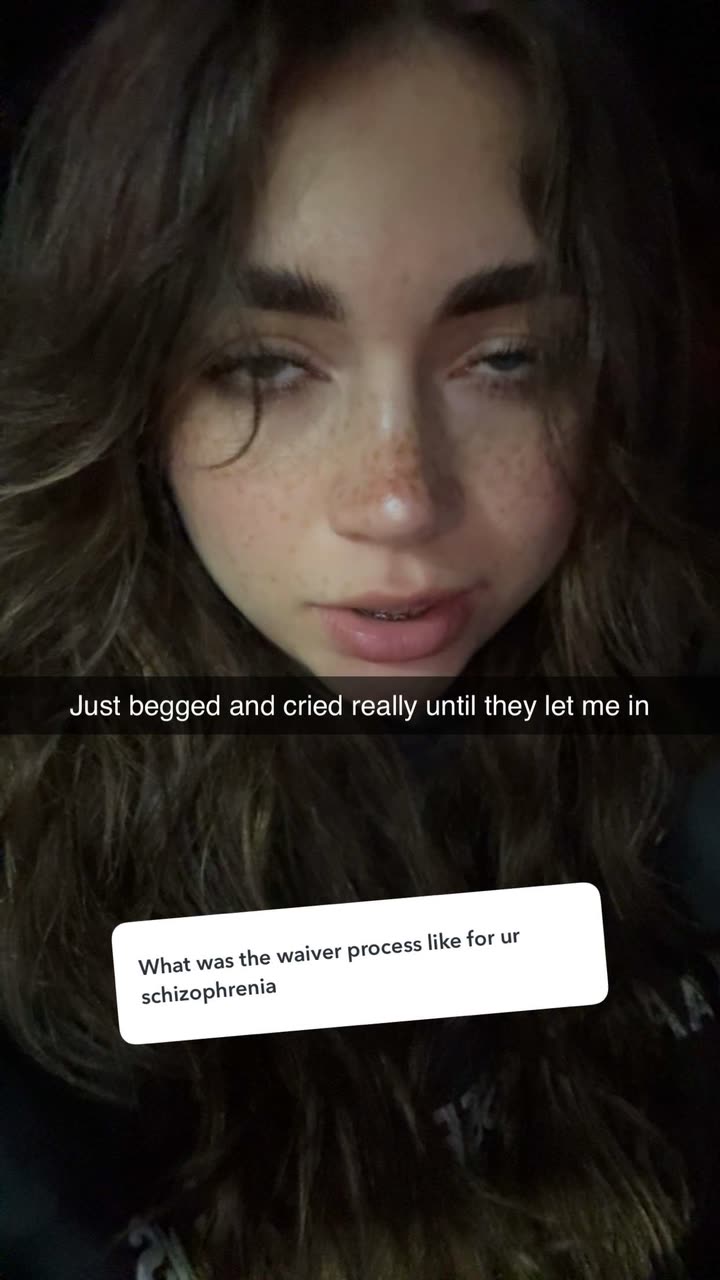 realhaylujan snapchat image archive image