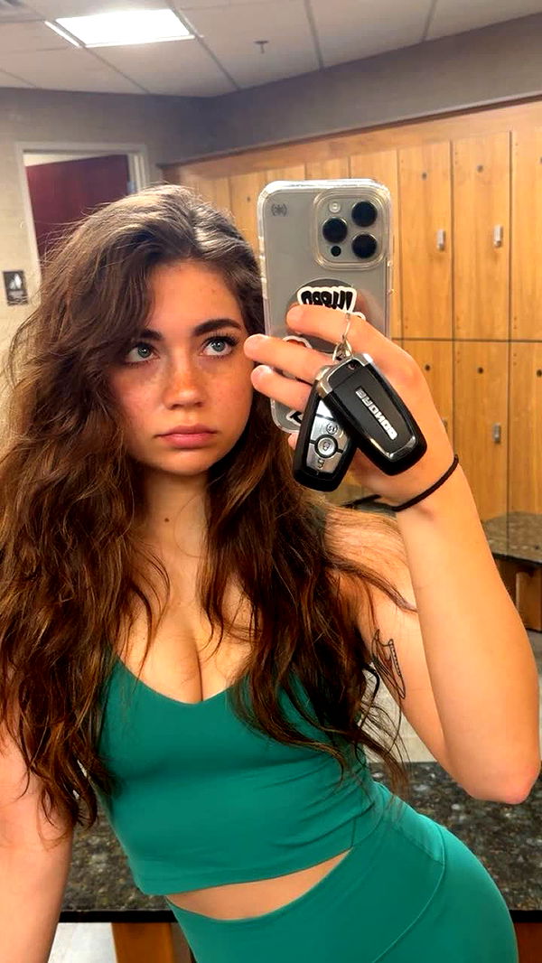 realhaylujan image ~ Altpins