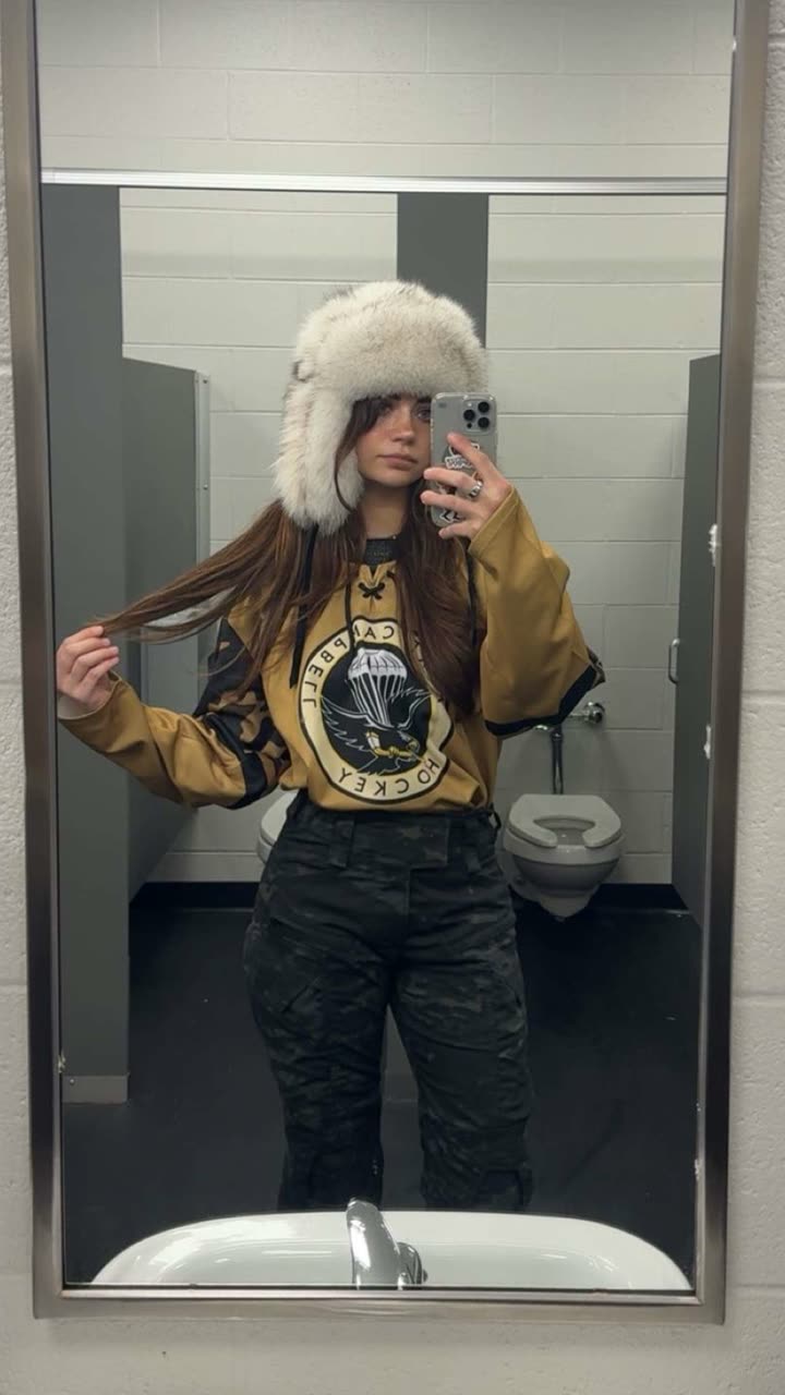 realhaylujan snapchat image archive image