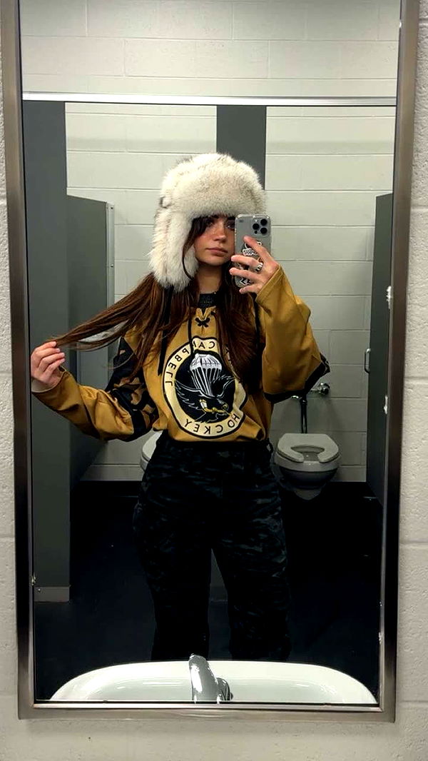 realhaylujan image ~ Altpins