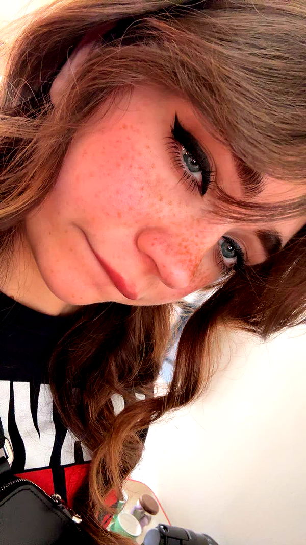 realhaylujan image ~ Altpins