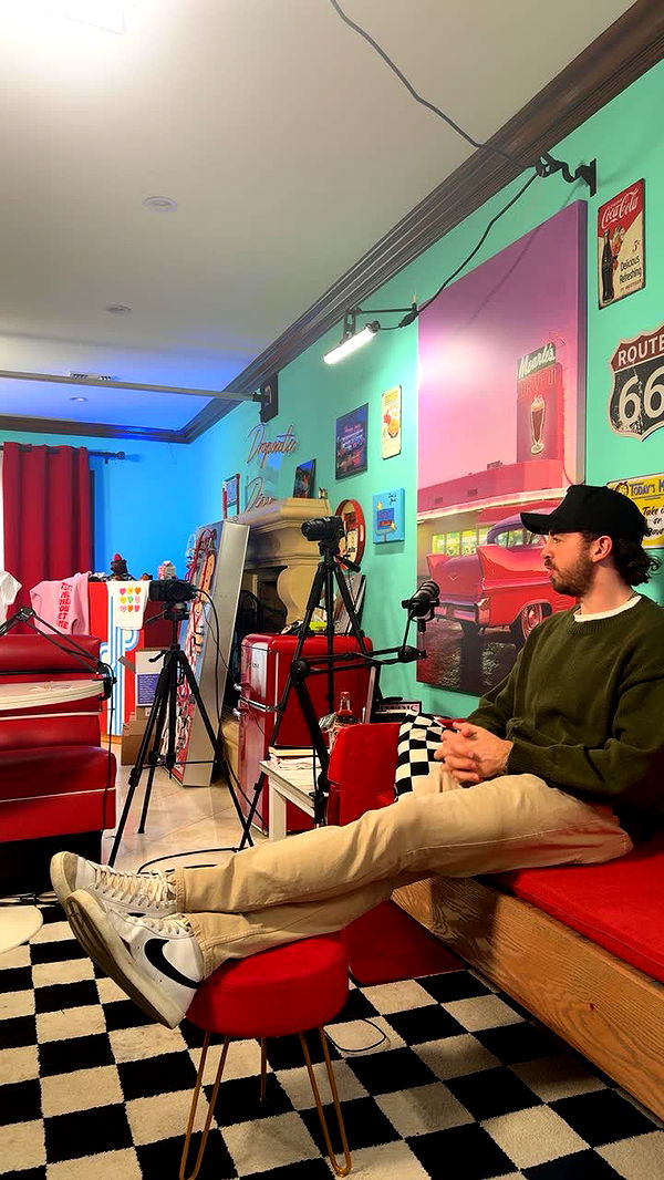 realhaylujan image ~ Altpins