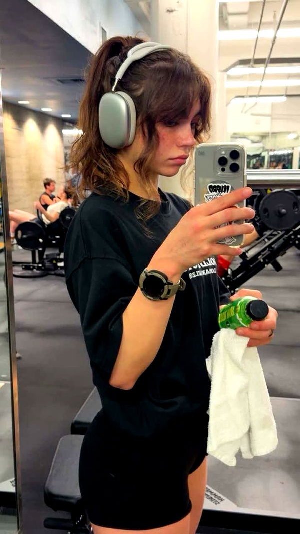 realhaylujan image ~ Altpins