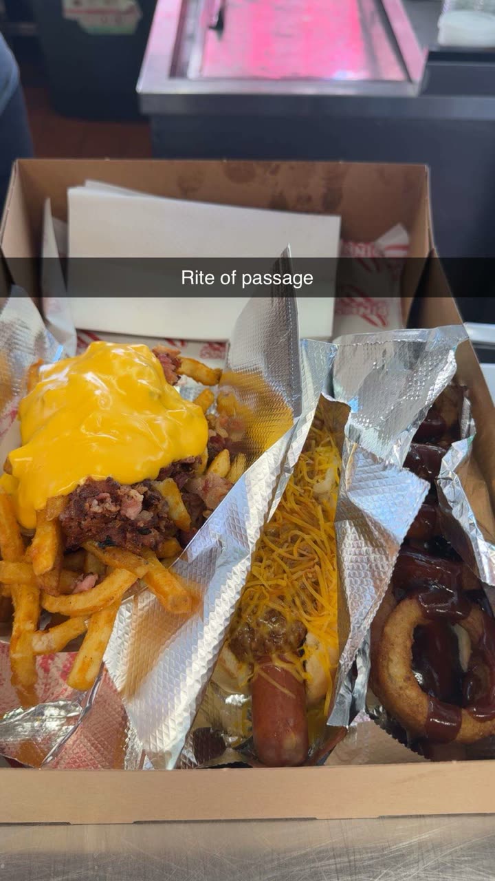 realhaylujan snapchat image archive image