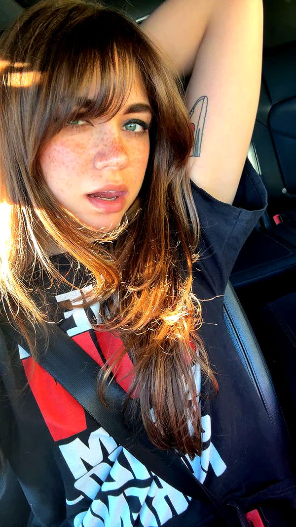 realhaylujan image ~ Altpins