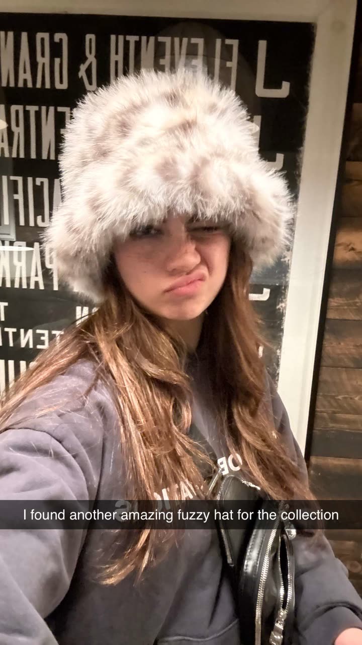 realhaylujan snapchat image archive image