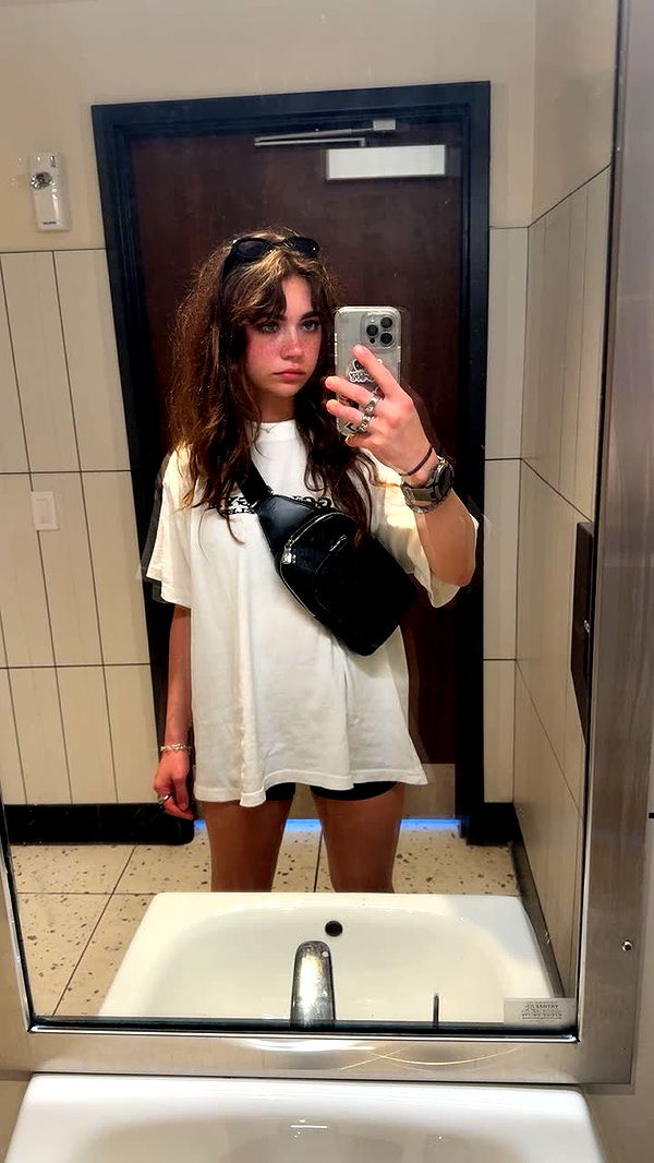 realhaylujan image ~ Altpins