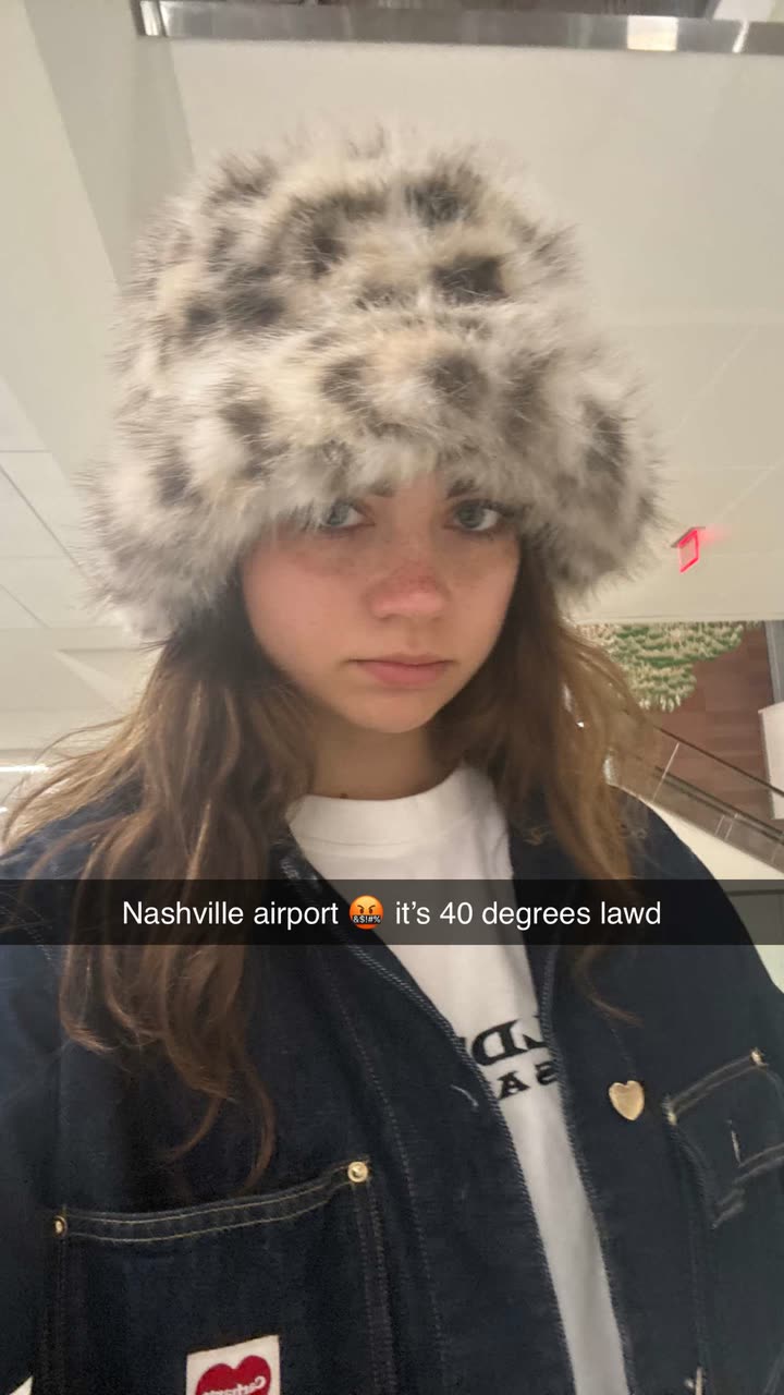 realhaylujan snapchat image archive image