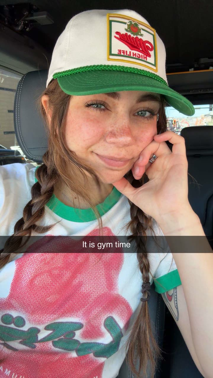 realhaylujan snapchat image archive image