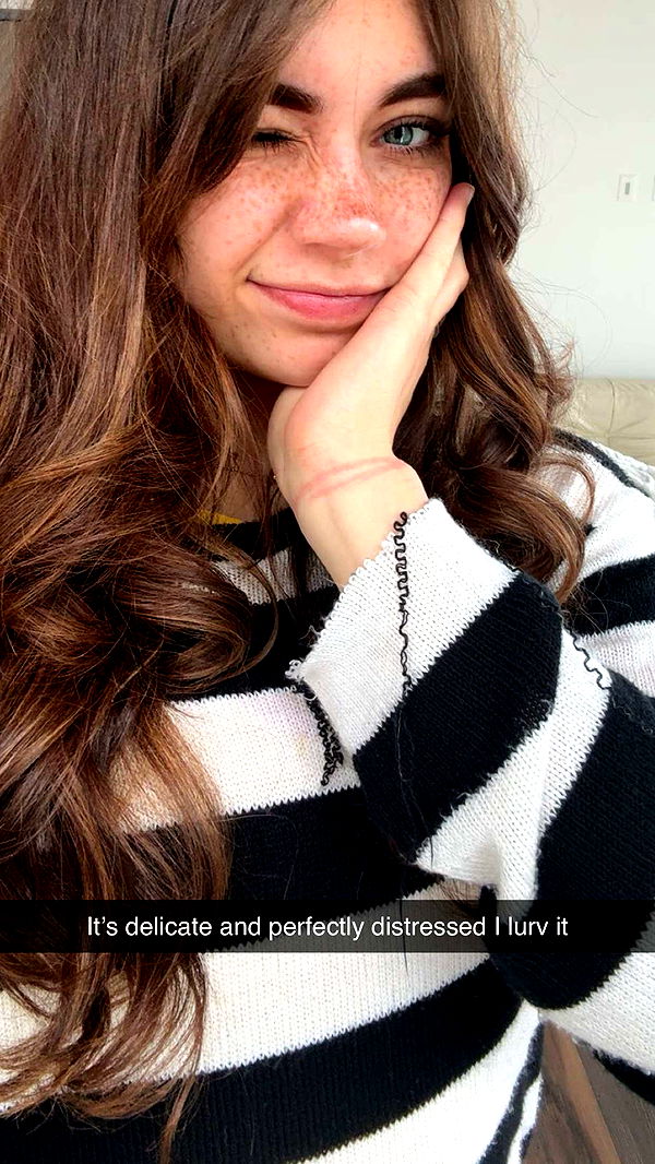 realhaylujan image ~ Altpins