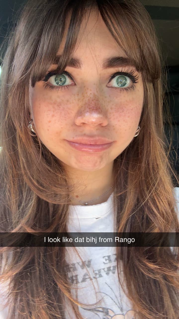 realhaylujan snapchat image archive image