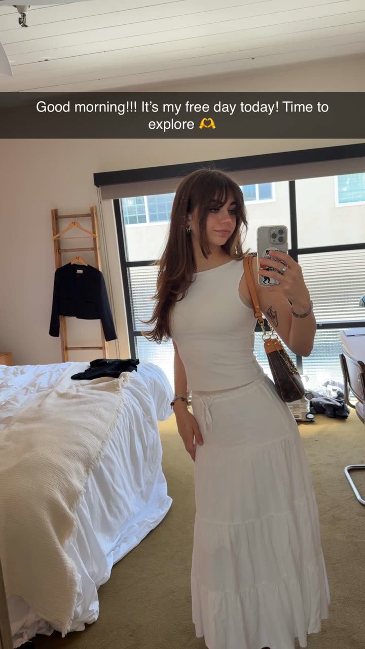 realhaylujan snapchat image archive image