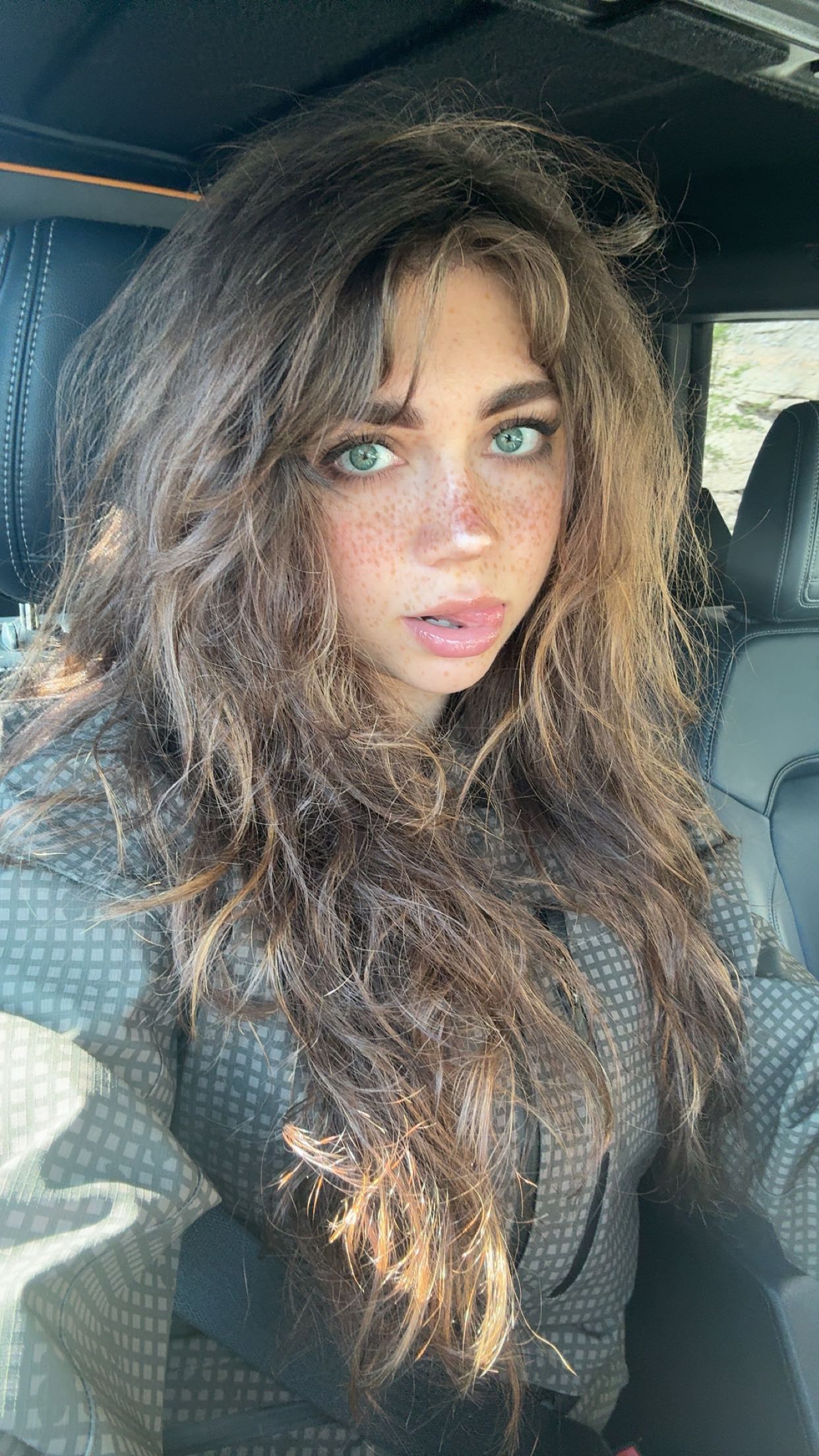 realhaylujan snapchat image archive image