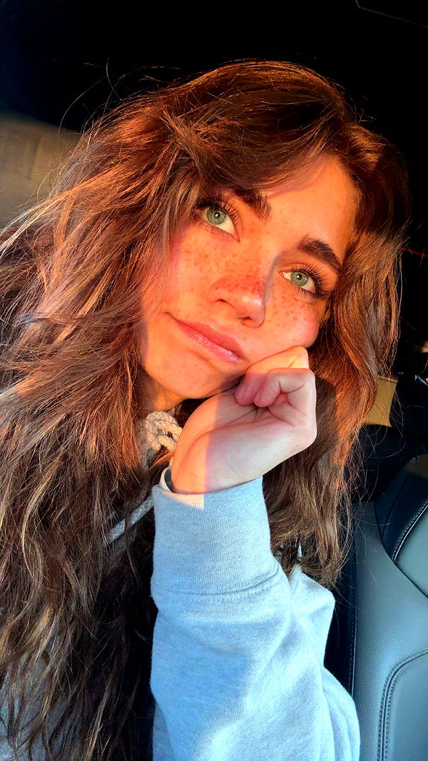 realhaylujan image ~ Altpins