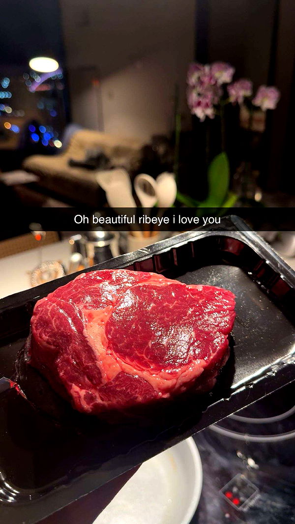 realhaylujan image ~ Altpins