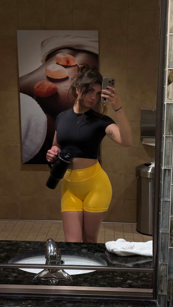 realhaylujan snapchat image archive image