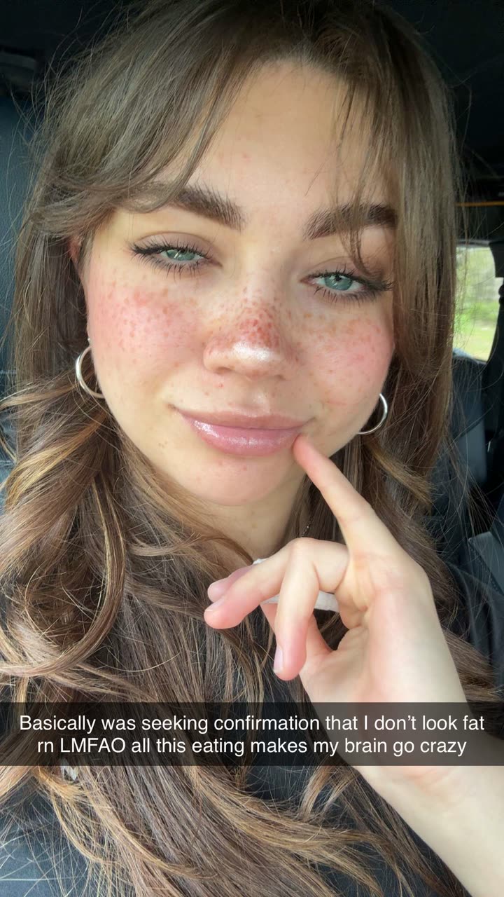 realhaylujan snapchat image archive image