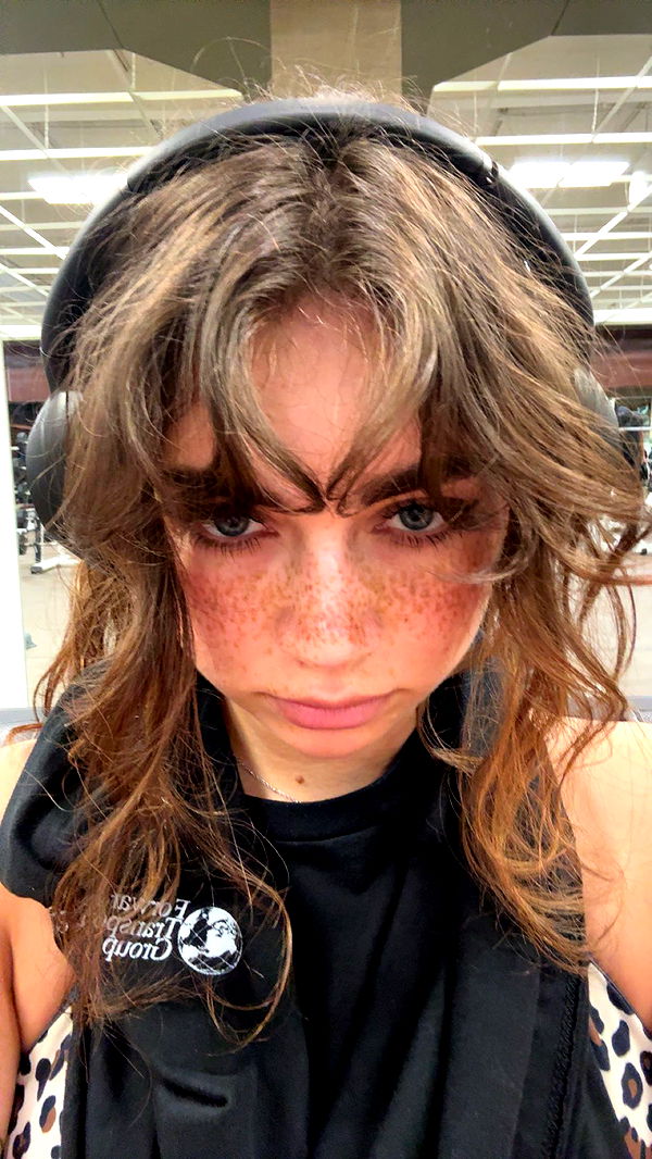 realhaylujan image ~ Altpins