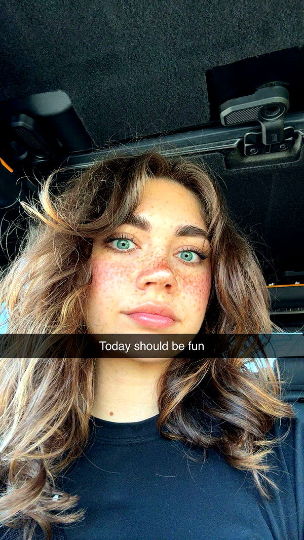 realhaylujan image ~ Altpins