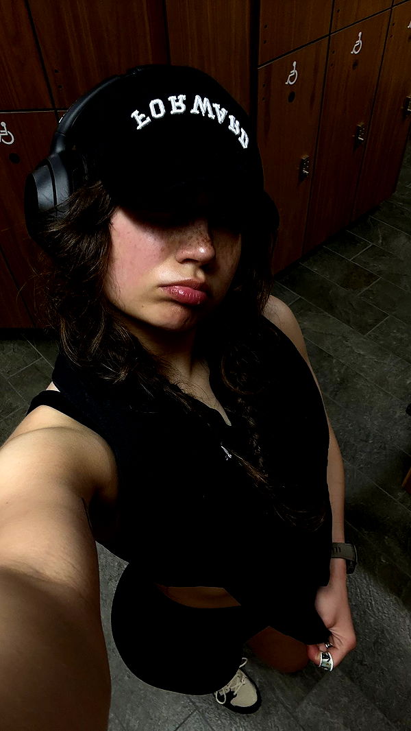 realhaylujan image ~ Altpins