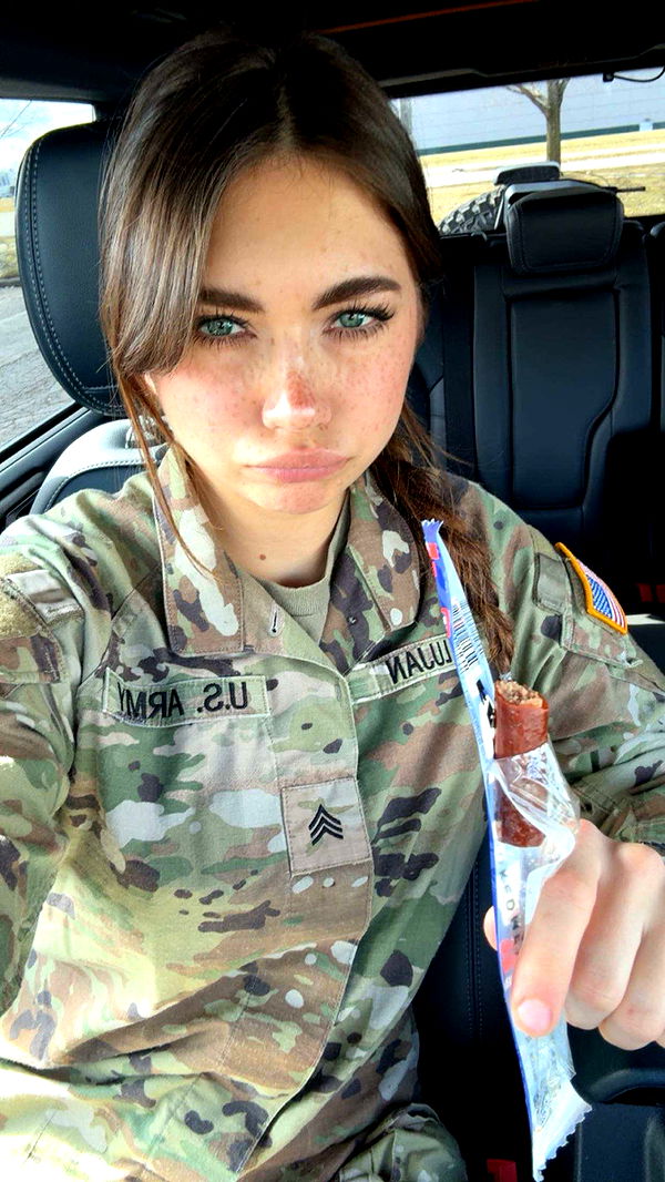 realhaylujan image ~ Altpins