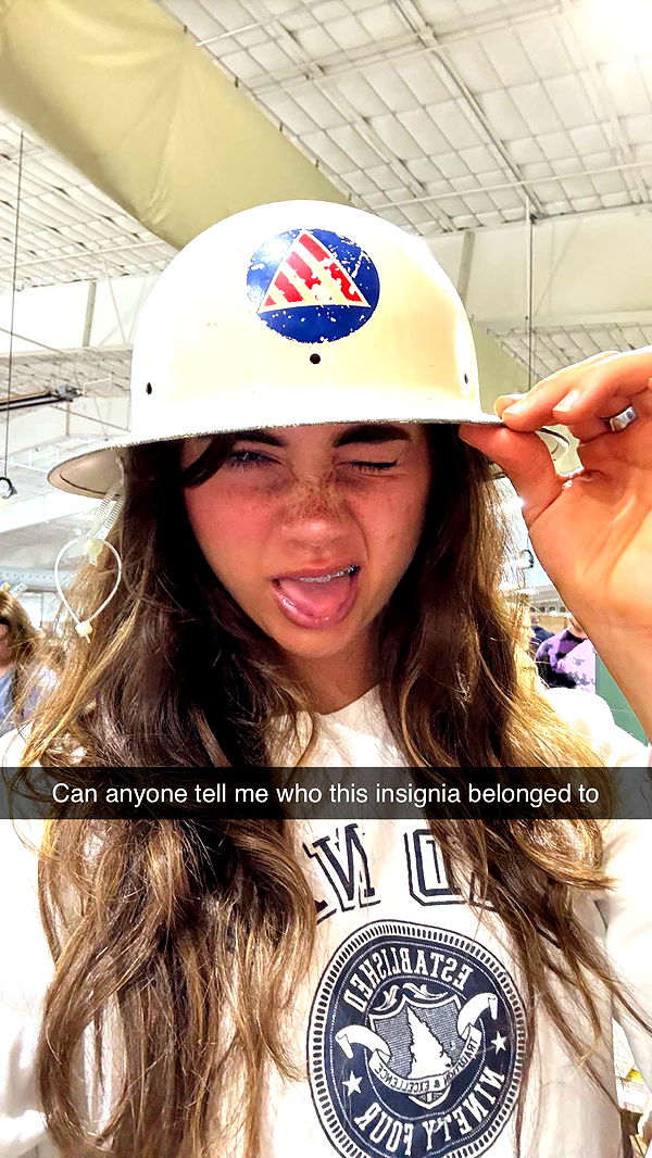 realhaylujan image ~ Altpins