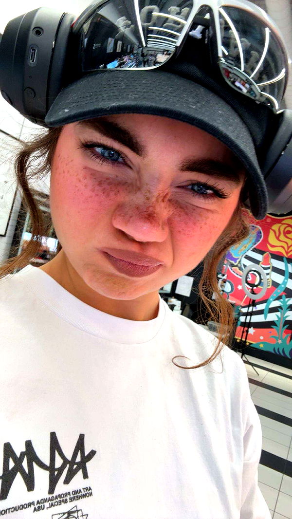 realhaylujan image ~ Altpins