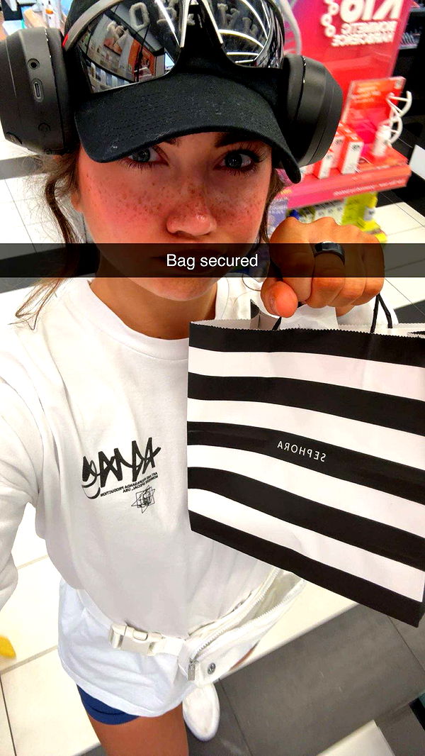 realhaylujan image ~ Altpins