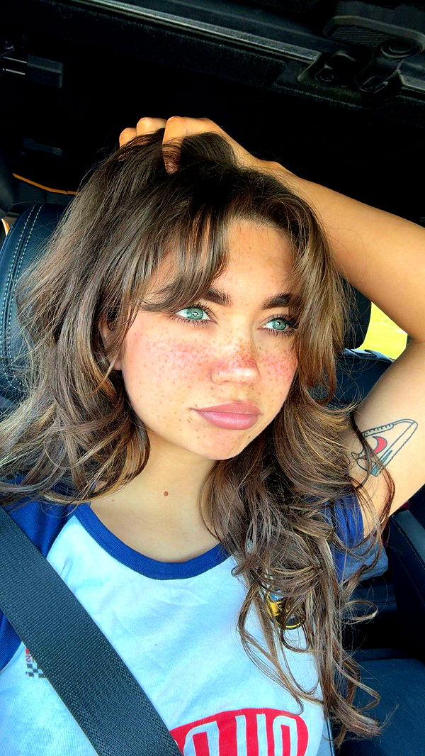 realhaylujan image ~ Altpins