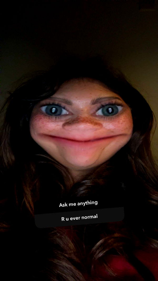 realhaylujan image ~ Altpins