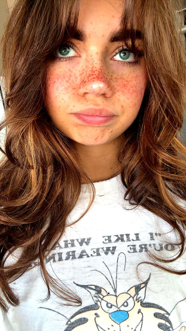 realhaylujan image ~ Altpins