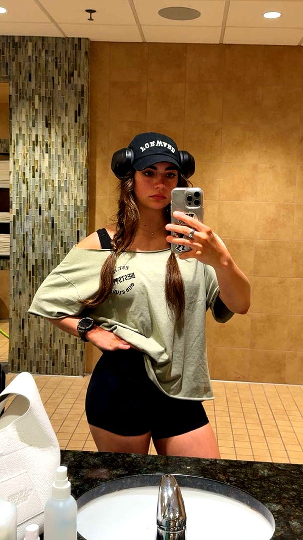 realhaylujan image ~ Altpins