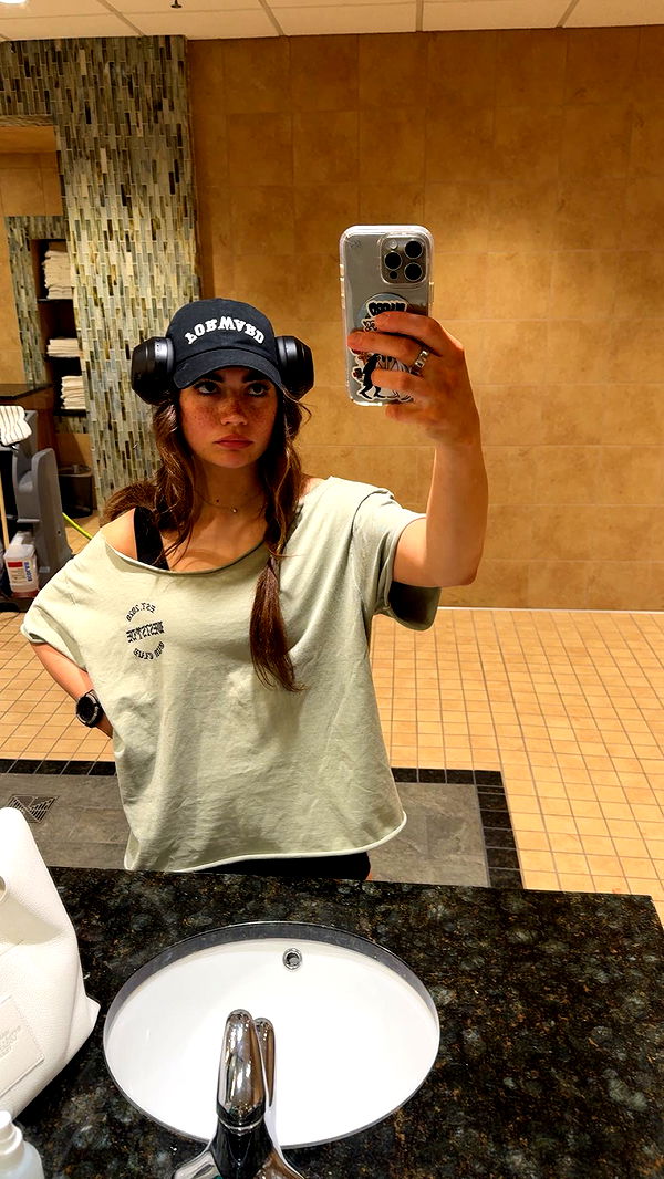 realhaylujan image ~ Altpins