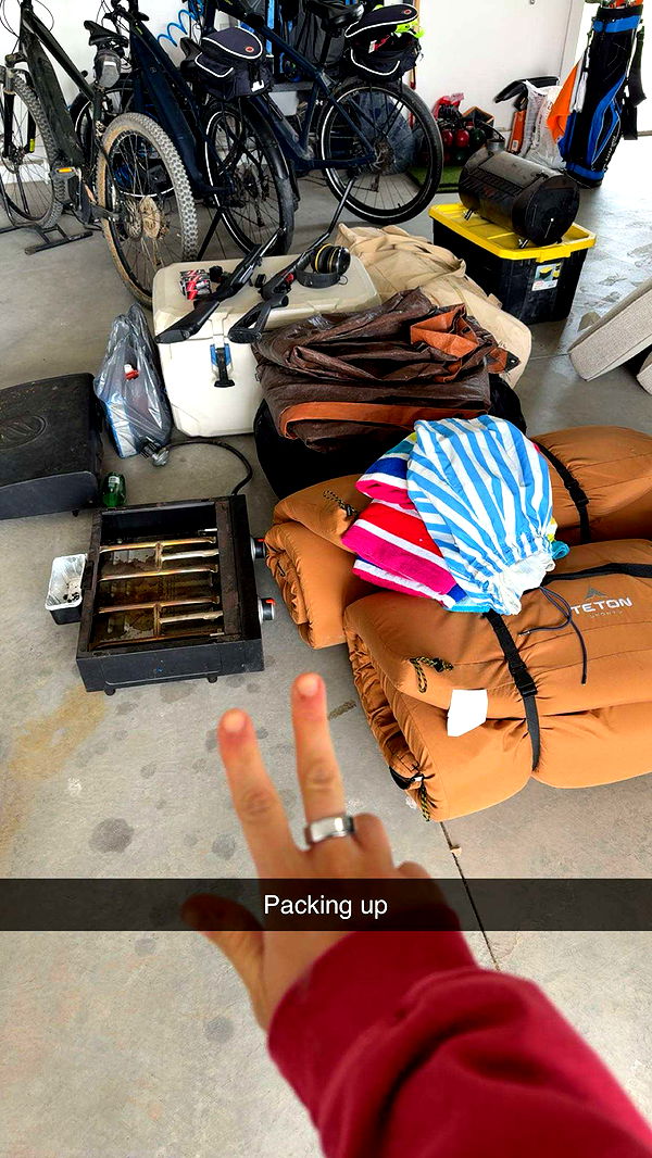 realhaylujan image ~ Altpins