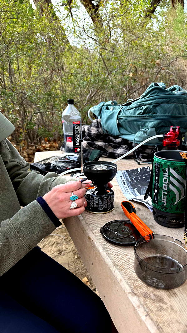 realhaylujan image ~ Altpins