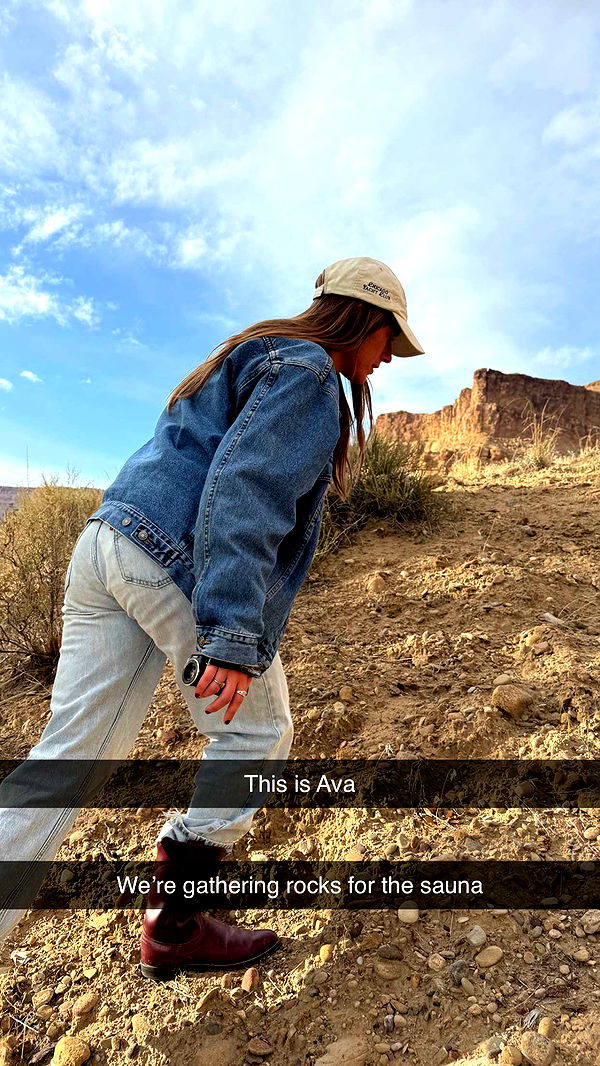 realhaylujan image ~ Altpins