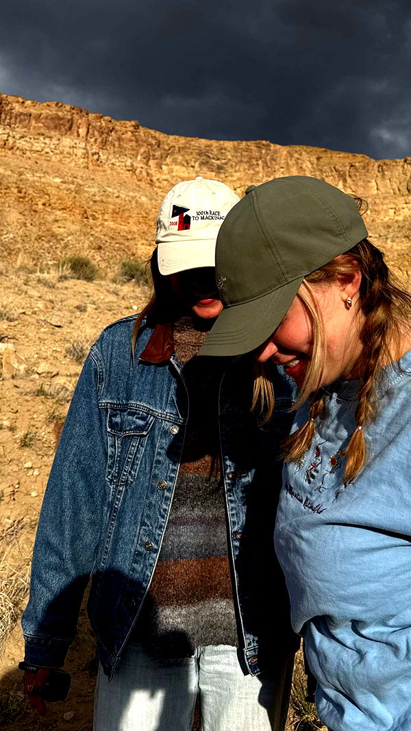 realhaylujan image ~ Altpins